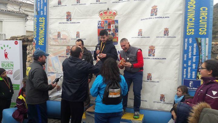 Al mal tiempo, buena cara en el III Trail de La Alcarruela, en Malacuera