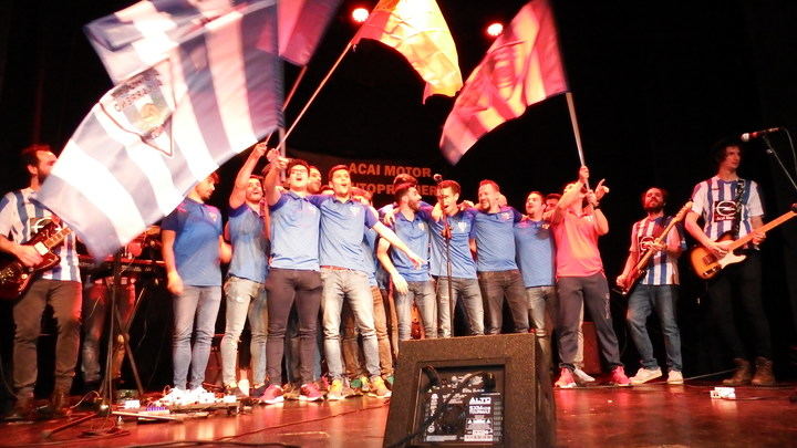 El Hogar Alcarreño presentó oficialmente su himno