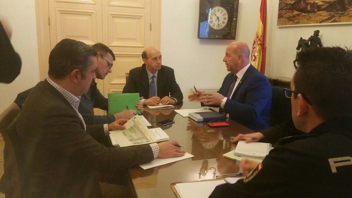 El Colegio de Médicos pide que siempre se denuncien las situaciones de violencia en la Sanidad