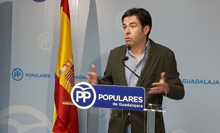 Robisco muestra su preocupación por las consecuencias “del ‘abrazo’ de Page y Sánchez con quienes quieren romper España”