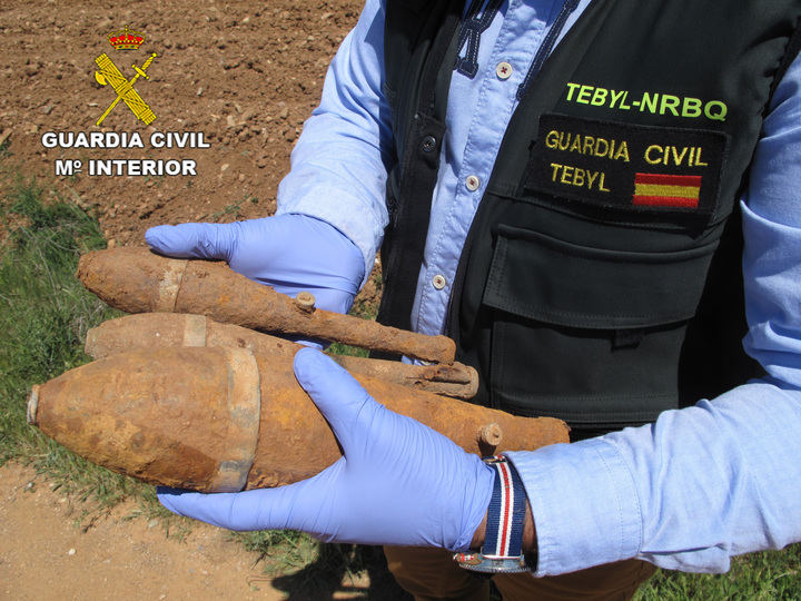 La Guardia Civil desactiva tres granadas de mortero originarias de la Guerra Civil en Copernal