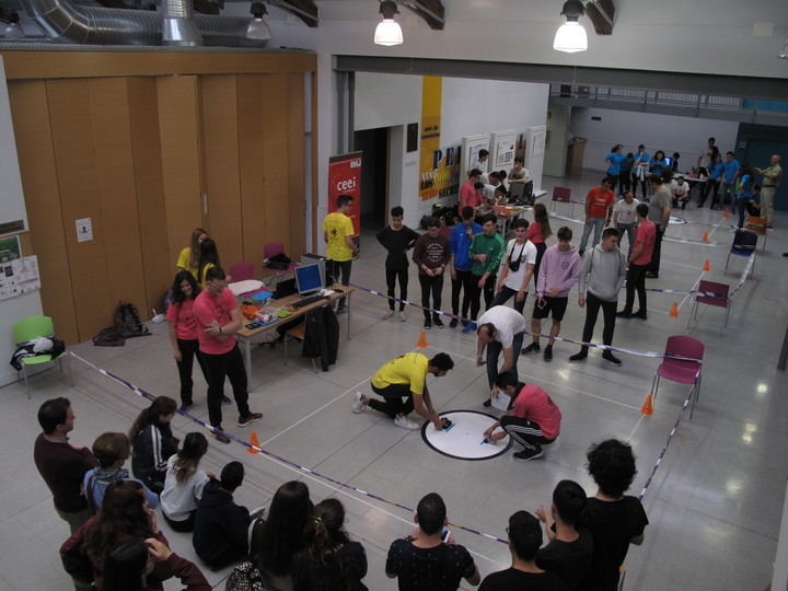 Los Titanes, del IES Aguas Vivas, se hacen con la primera competición de robótica de Guadalajara