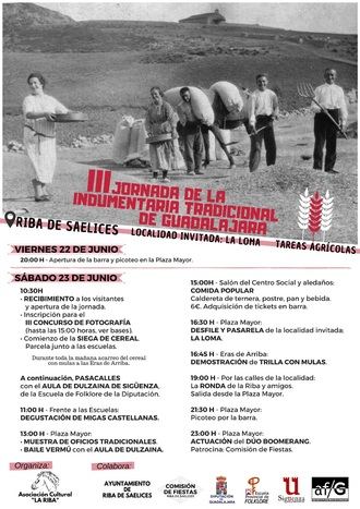 Las ropas antaño toman Riba de Saelices en su III Jornada de la Indumentaria Tradicional