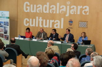 Román: “Esta central térmica de biomasa es coherente con las políticas que desde Guadalajara impulsamos para luchar contra el cambio climático”