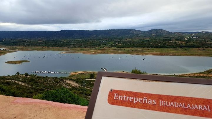 Los alcaldes ribereños del PP de Guadalajara y Cuenca desconfían de Pedro Sánchez y temen lo peor para los pueblos de la zona