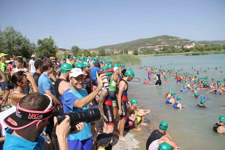 El triatlón de Pareja cumplirá 11 ediciones el sábado de la noche de San Juan