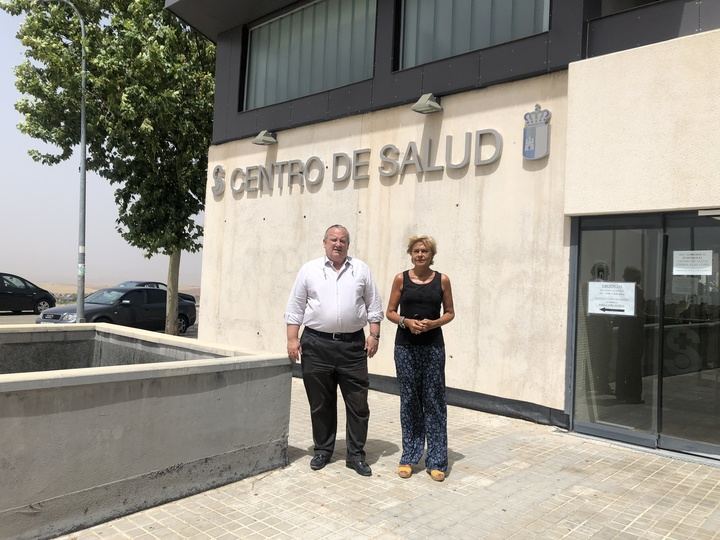 Arrecian las quejas en El Casar por “la falta de suplencias médicas en el Centro de Salud”