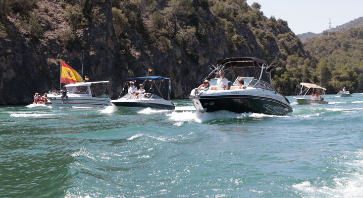 Fiesta Marinera en Bolarque. Foto : www.eduardobonillaruiz.com