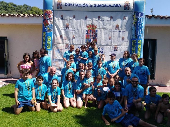 El XXX Interpueblos de Natación que organiza la Diputación de Guadalajara entra en su recta final