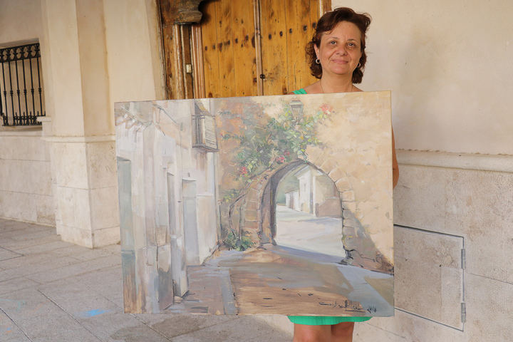 Cristina Pollesel gana el concurso de pintura rápida de Almonacid de Zorita