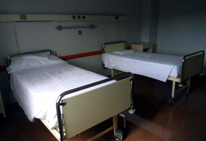 Denuncian que hay pueblos de Castilla La Mancha 'sin médicos' y plantas de hospitales cerradas