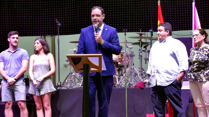 Prieto resalta su estrecha vinculación con Uclés en su pregón de las fiestas de la Virgen de las Angustias