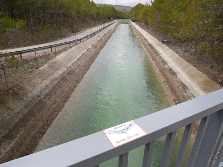 Los Ribereños piden la dimisión de la ministra de “Traición Ecológica” tras la aprobación de un nuevo trasvase