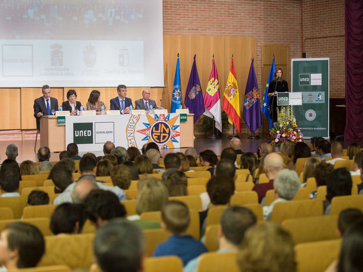 Rafael Bachiller será el protagonista de la apertura del curso académico de la UNED de Guadalajara