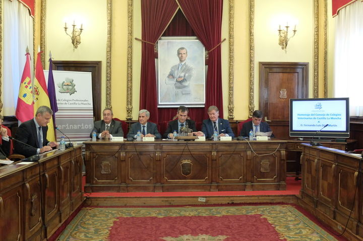 Guadalajara, escenario de la entega de la Medalla de Oro del Consejo de Colegios Veterinarios de C-LM