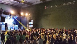 Pareja culmina unas fiestas sobresalientes