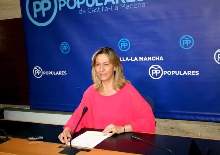 “Page abandona a las mujeres que sufren cáncer de mama en la región”