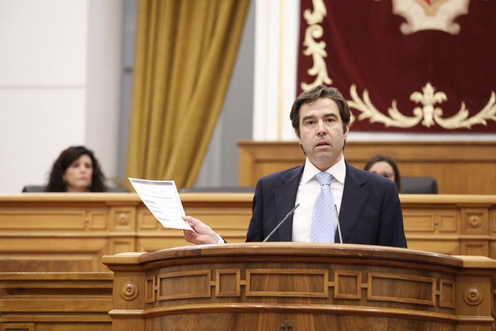 Exigen la dimisión inmediata de Page por manipular, mentir y falsear las listas de espera sanitarias