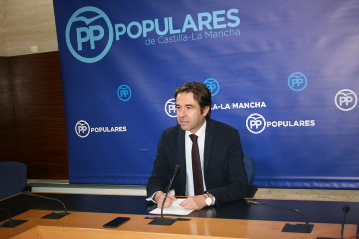 Robisco pide la dimisión de Page “por nombrar al viceconsejero que se sentará en el banquillo por un presunto delito medioambiental”