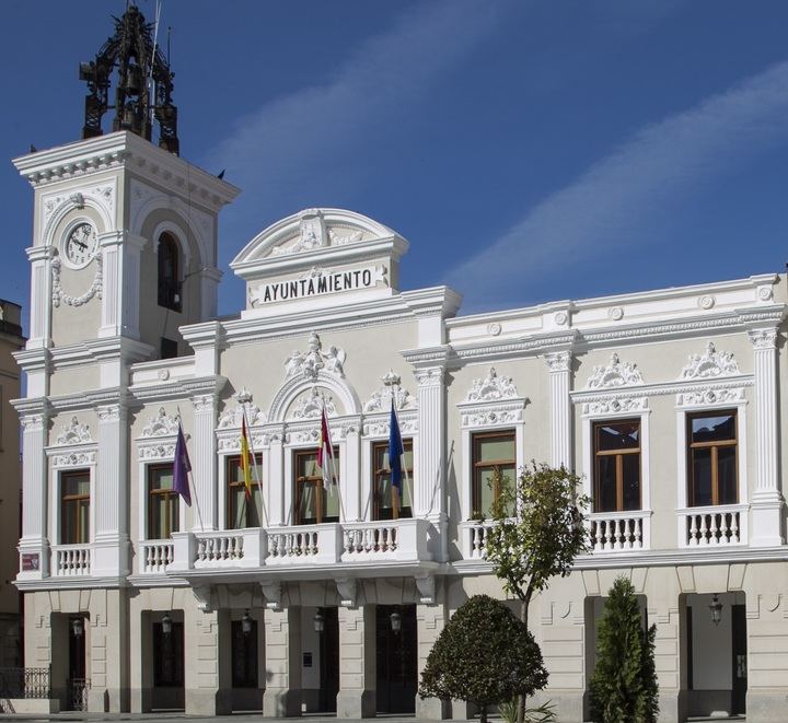 Guadalajara exigirá a la Junta que cumpla sus compromisos con los centros escolares de la capital