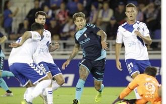 Un Alba muy bien plantado se lleva un punto de Tenerife