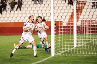 El fútbol fue justo con el Alba