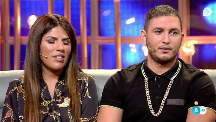 DIEZ MINUTOS Isa Pantoja anuncia que vuelve a estar con Omar Montes