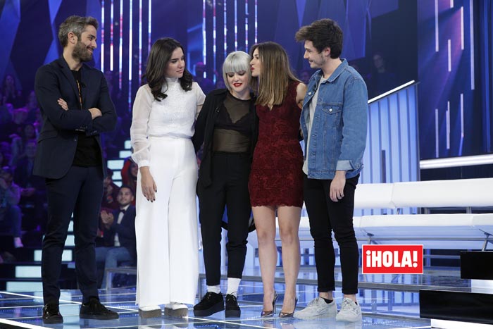 ¡HOLA! Un resbalón y las anécdotas más comentadas de la gala de OT