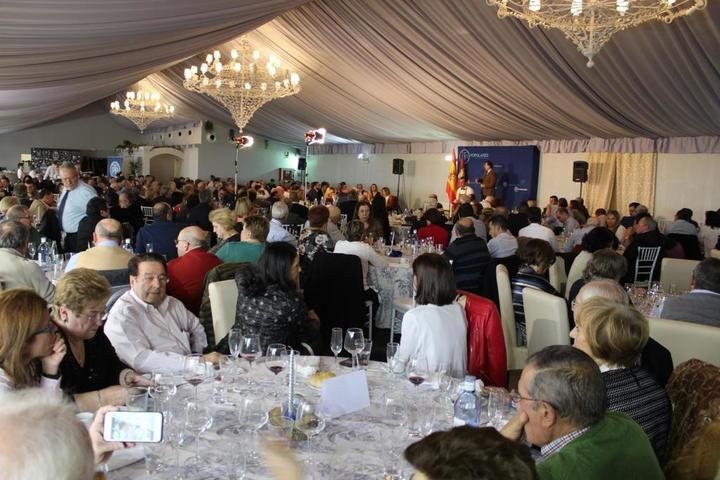Paco Núñez participa en la comida de Navidad organizada por el Partido Popular de Guadalajara