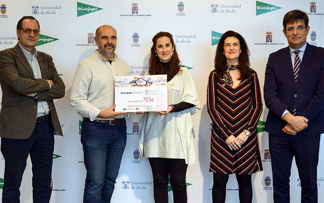 El Corte Inglés/Hipercor de Guadalajara entrega 723 euros a la Universidad de Alcalá