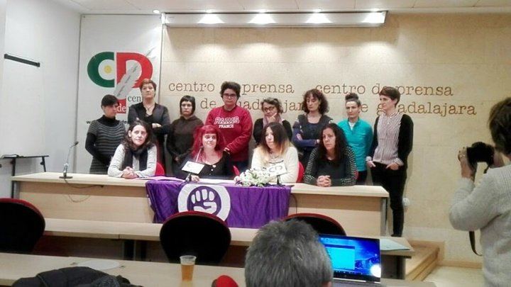 La Plataforma Feminista de Guadalajara denuncia que una madre lleva tres meses sin saber de su hija porque el padre se la llevó