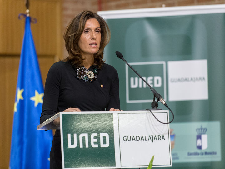 Relevo en la dirección de la UNED en Guadalajara: Lorena Jiménez sustituye a Jesús de Andrés