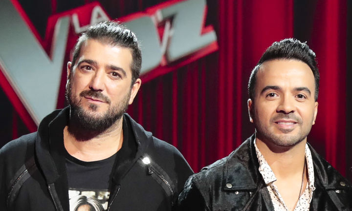 ¡HOLA! Antonio Orozco emociona a su contrincante Luis Fonsi con una dura confesión