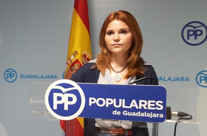 “La alcaldesa de Villanueva de la Torre se siente ‘acorralada’ y tiene que dar explicaciones sobre su dudosa gestión”