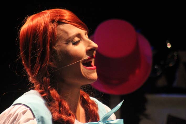 La periodista cabanillera Rosa Mª García gana el IV Concurso de Relatos de la Biblioteca Municipal de Cabanillas