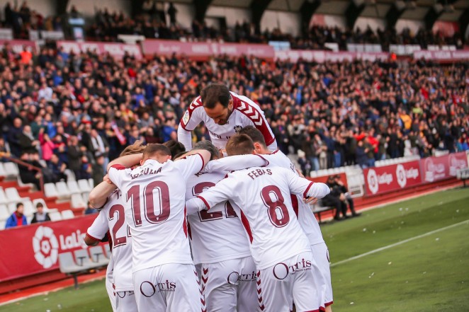 Tarde mágica en el Carlos Belmonte