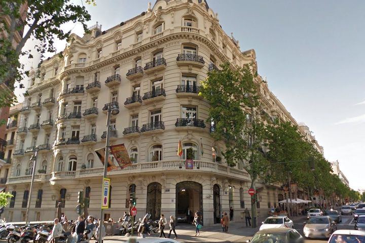 La locura de los precios de la vivienda : de los 9.500 euros por metro cuadrado de Madrid y Barcelona a los 340 de Talavera, el más bajo de toda España