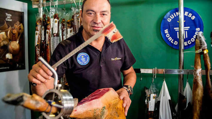 Muere Nico Jiménez, uno de los mejores cortadores de jamón del mundo