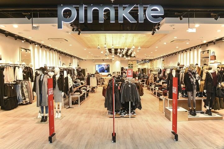 La firma frances Pimkie cerrará 16 tiendas en España y despedirá a 89 empleados