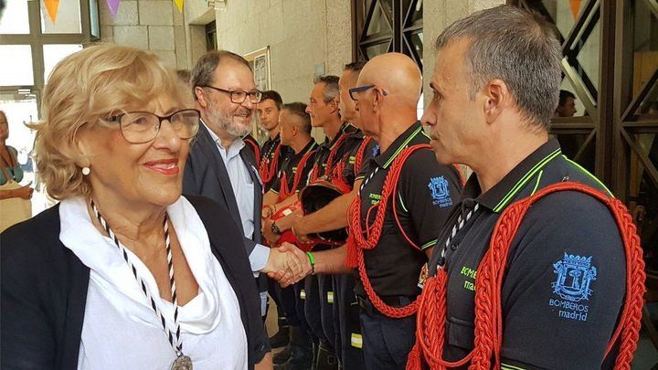 A Carmena le dimite la cúpula de los Bomberos de Madrid