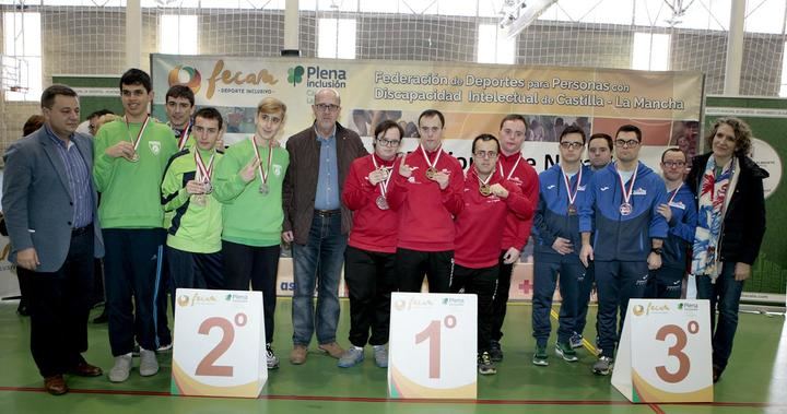 La natación de FECAM inunda Albacete