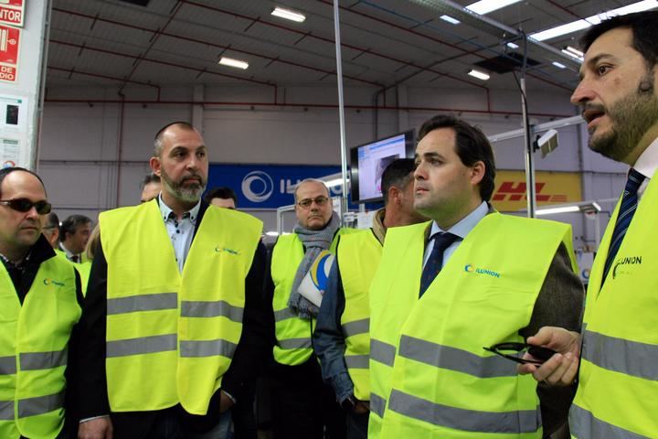 Núñez elogia en Quer la “otra forma de hacer empresa” de los que apuestan por dar empleo a personas con discapacidad