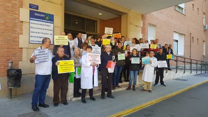 Los médicos de Atención Primaria vuleven a echarse a la calle contra la gestión sanitaria de Page