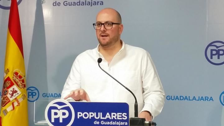 Castillo: “La resaca de la fiesta del despilfarro socialista habrá que pagarla entre todos los españoles”