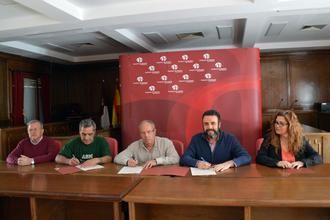 Renovados los convenios entre el Ayuntamiento de Azuqueca y las casas regionales de Andaluc&#237;a y Extremadura