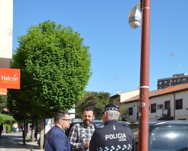 Comienza la instalación de cámaras en varias calles de Azuqueca