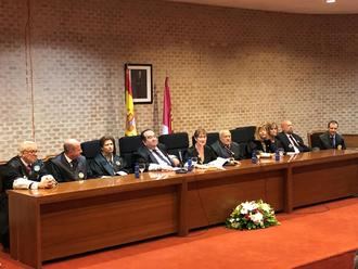 El Colegio de Abogados de Guadalajara entrega una distinción a su ex Decano Rafael Monge