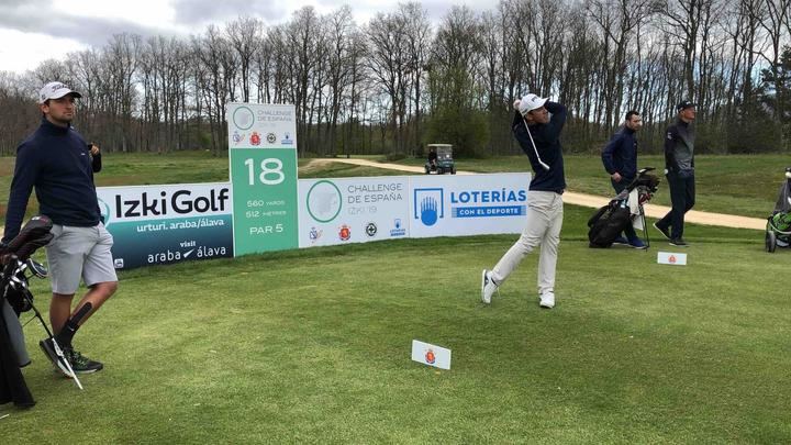 Sebastián García, al acecho de Wiegele en Izki Golf