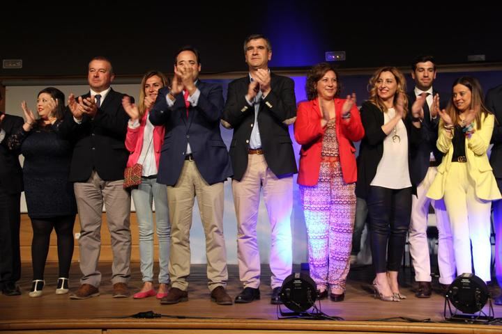 Paco Núñez presenta la candidatura de Antonio Román al Ayuntamiento de Guadalajara
