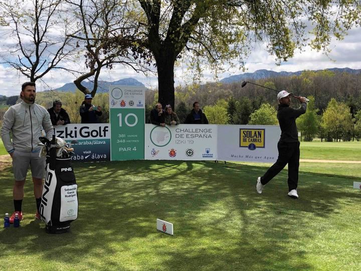 Sebastián García domina con paso firme el Challenge de España